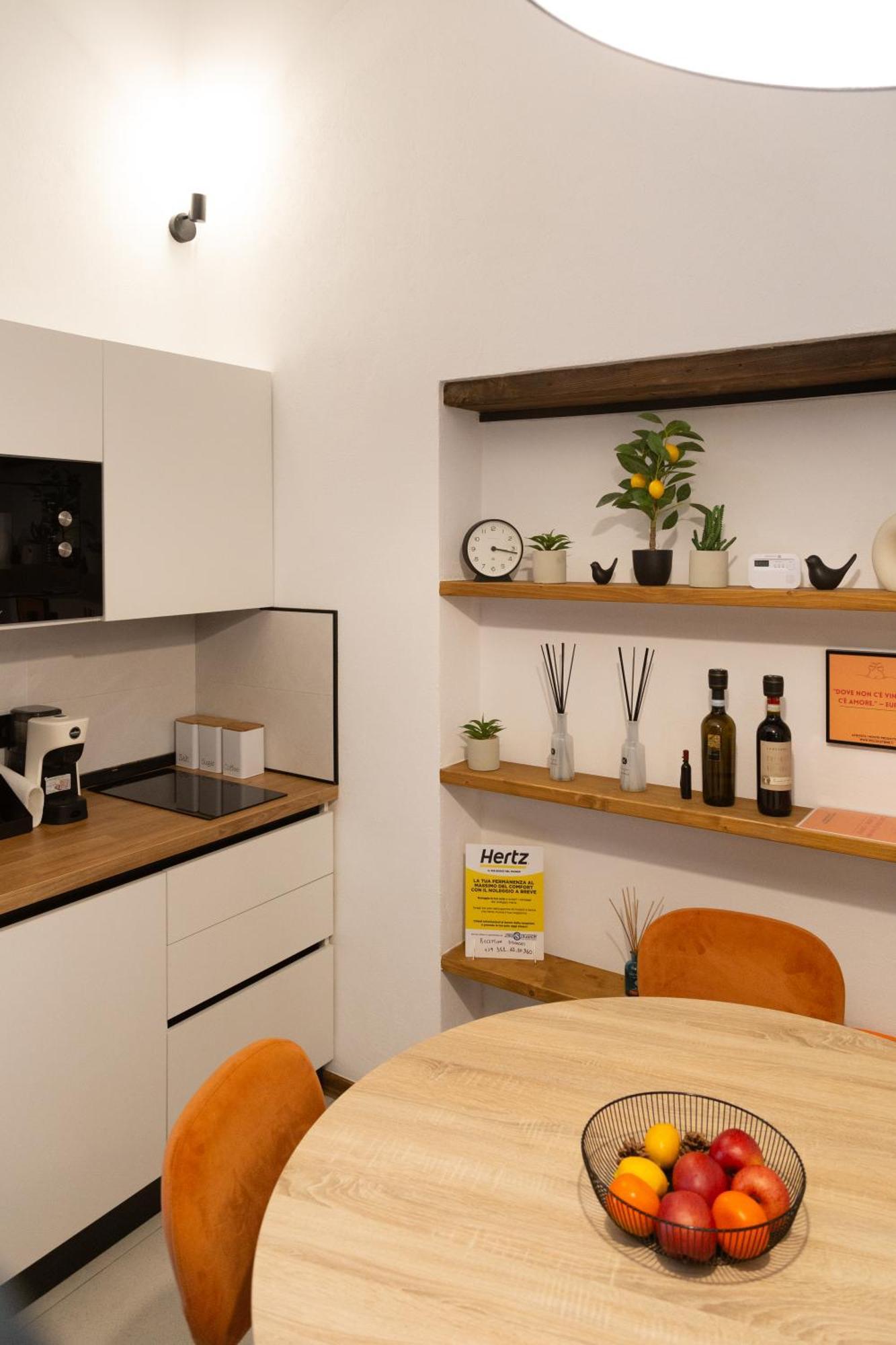 Dislocati Bnb - Jacuzzi Privata - Cucina - Tv60" - Minimal Luxury Marigliano Buitenkant foto